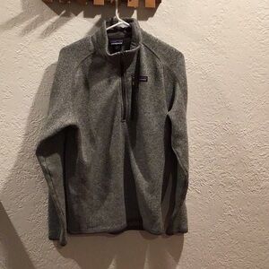 Patagonia Gray Quarter-Zip Fleece Pullover